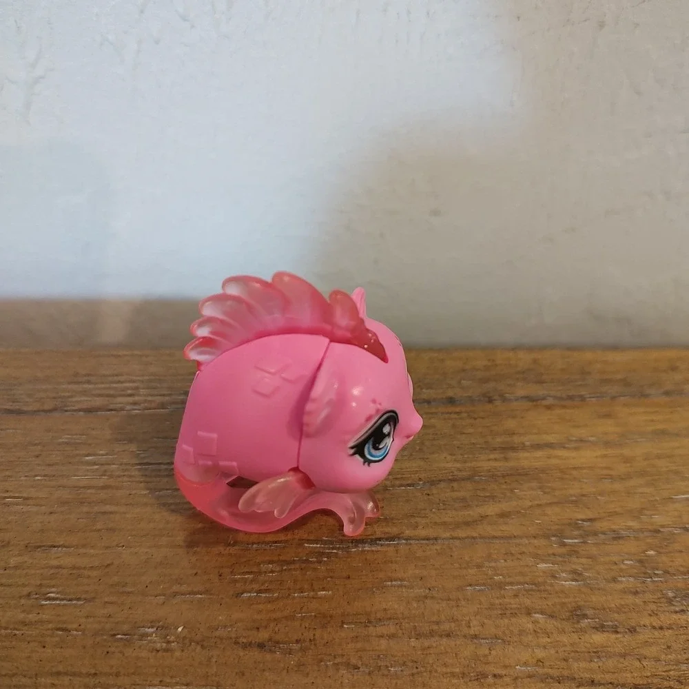Monster High Lagoona Blue Doll 2022 G3 Reboot Neptuna Pet Fish Accessories